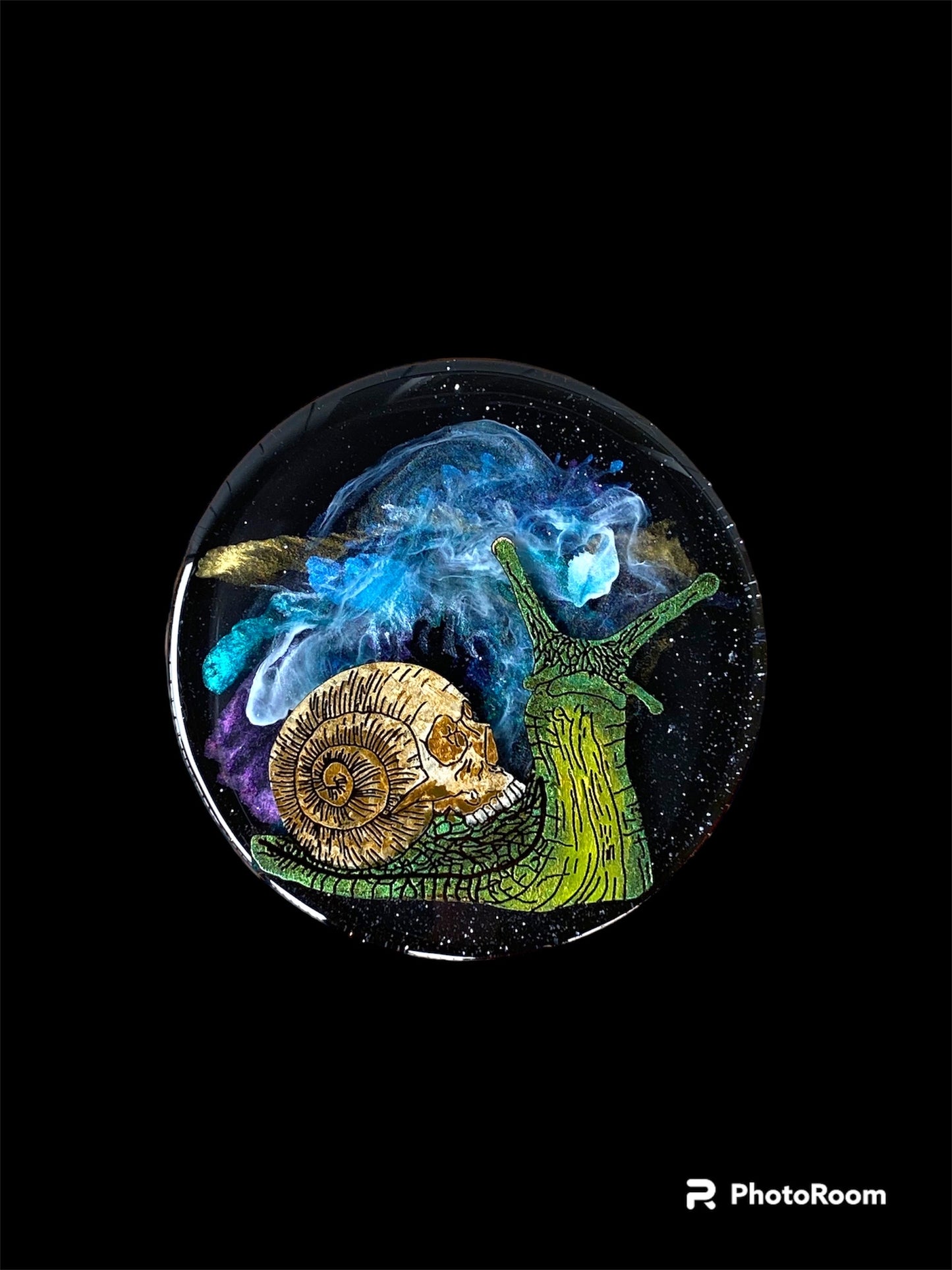 Skull Snail